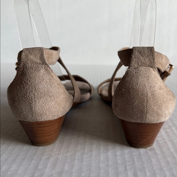 Sofft Tan Suede Innis Low Wedge Sandals - Picture 8 of 12